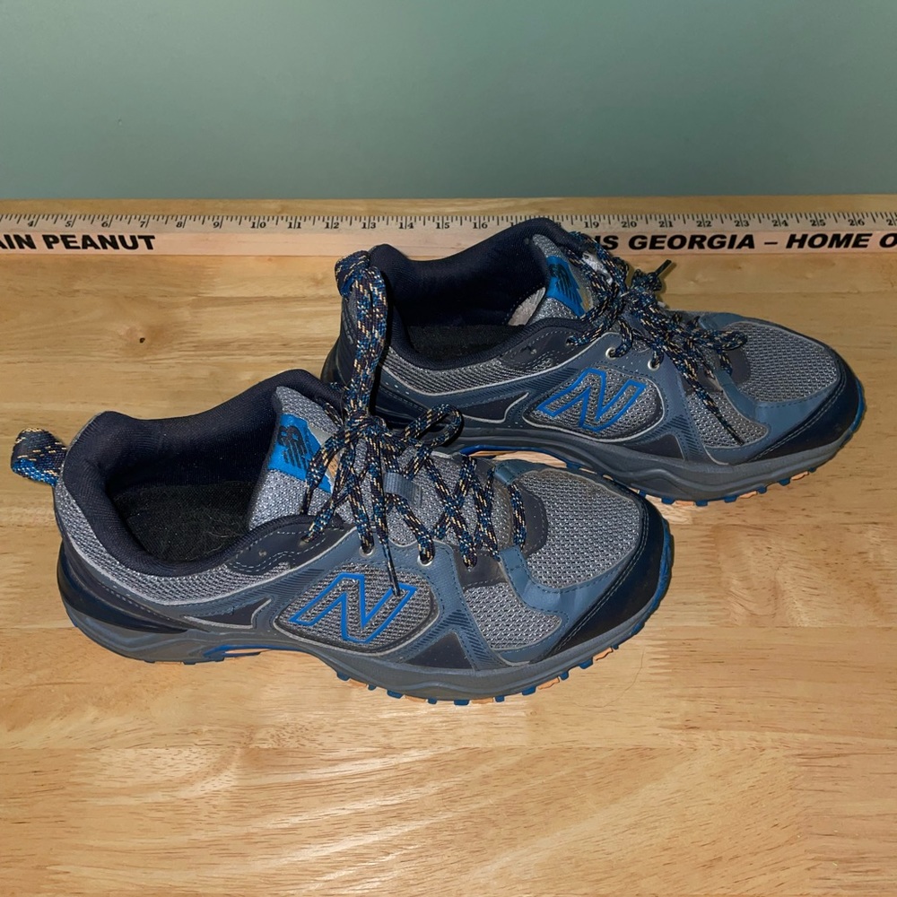 Mens New Balance Shoes All Terrain Cush+ Size Mens 9 US